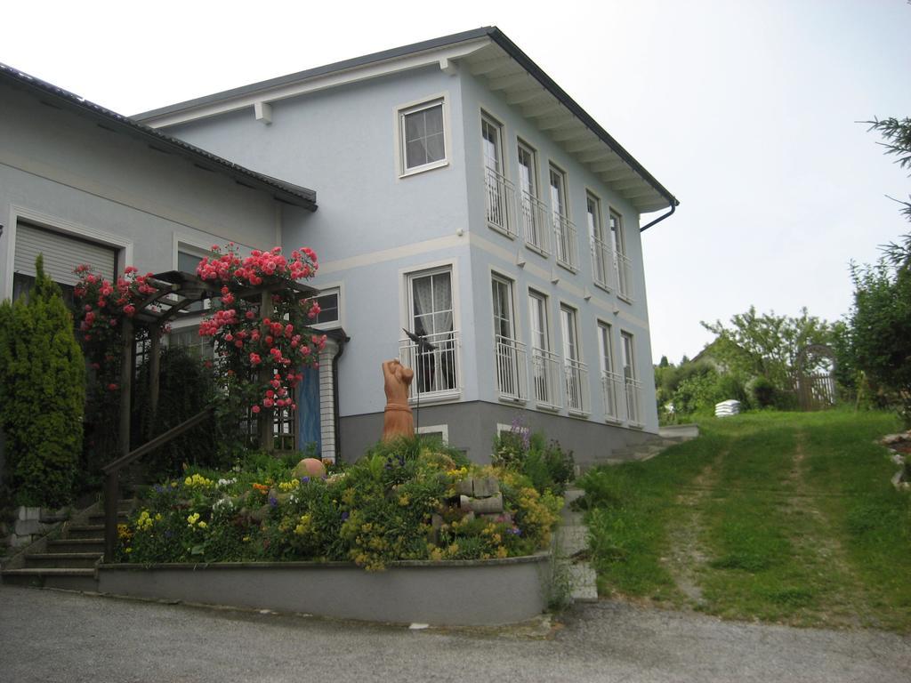 Gastehaus Zieserl Дойч-Кальтенбрун Экстерьер фото